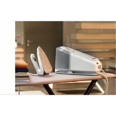 Braun CareStyle 7 IS 7262 Steam Iron 2700W - Powerful Performance for Effortless Wrinkle-Free Clothes